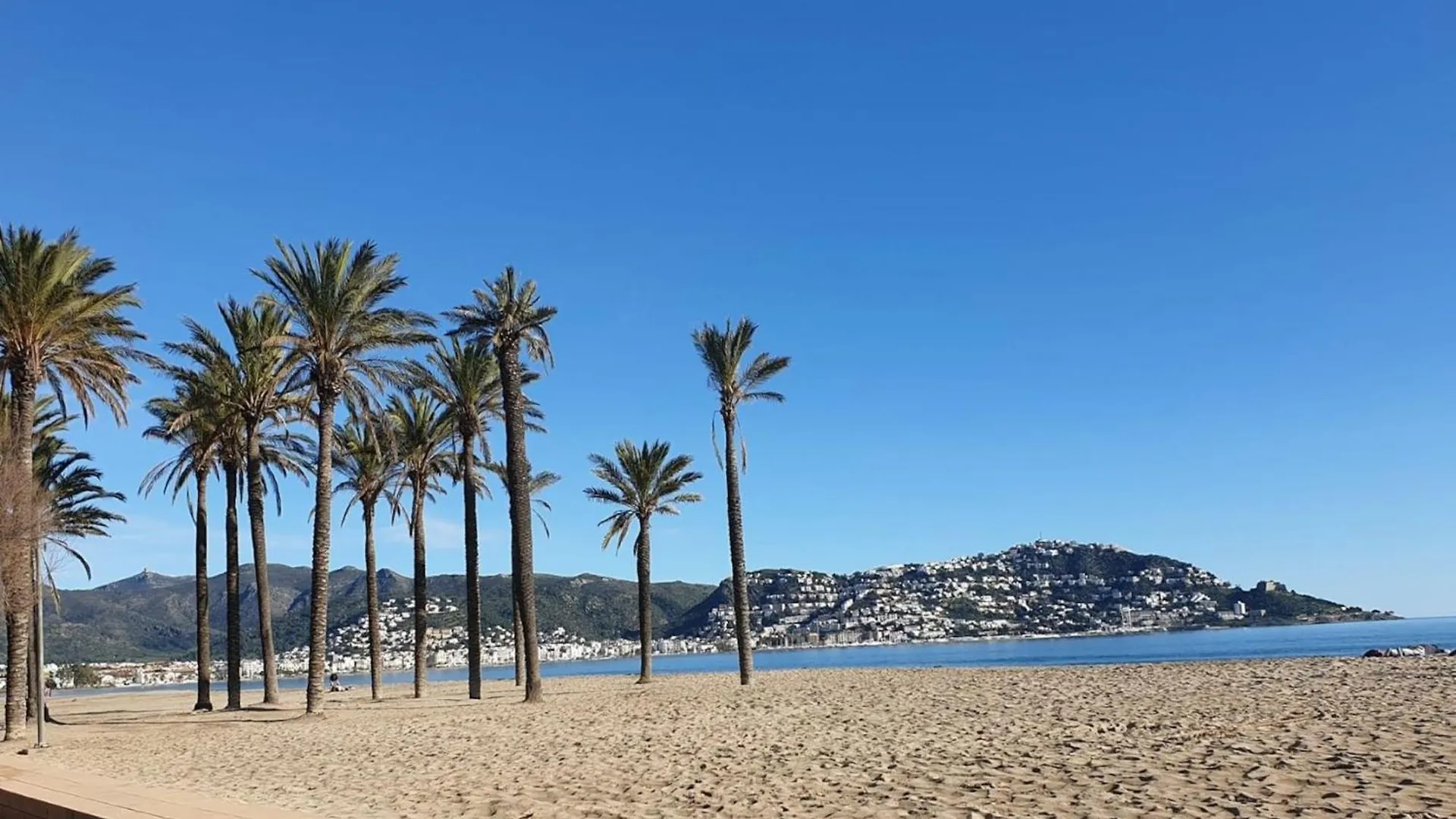 Apartment With Scenic View Roses 0*,  Spain