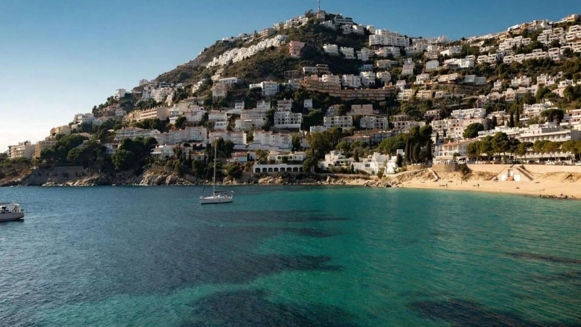 Apartment With Scenic View Roses 0*,  Spain
